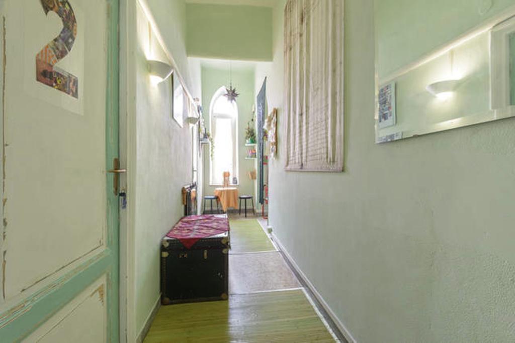 Hotel Sixbeds Roma Esterno foto
