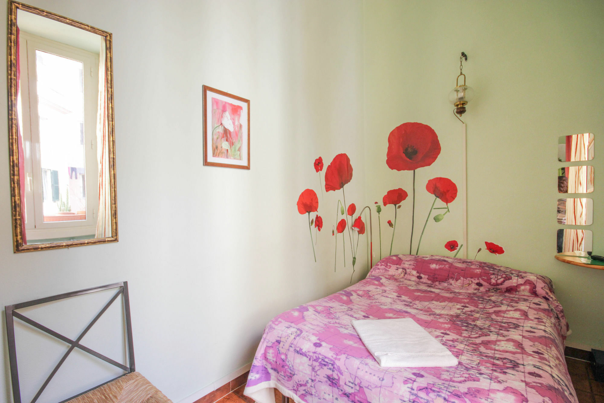 Hotel Sixbeds Roma Esterno foto
