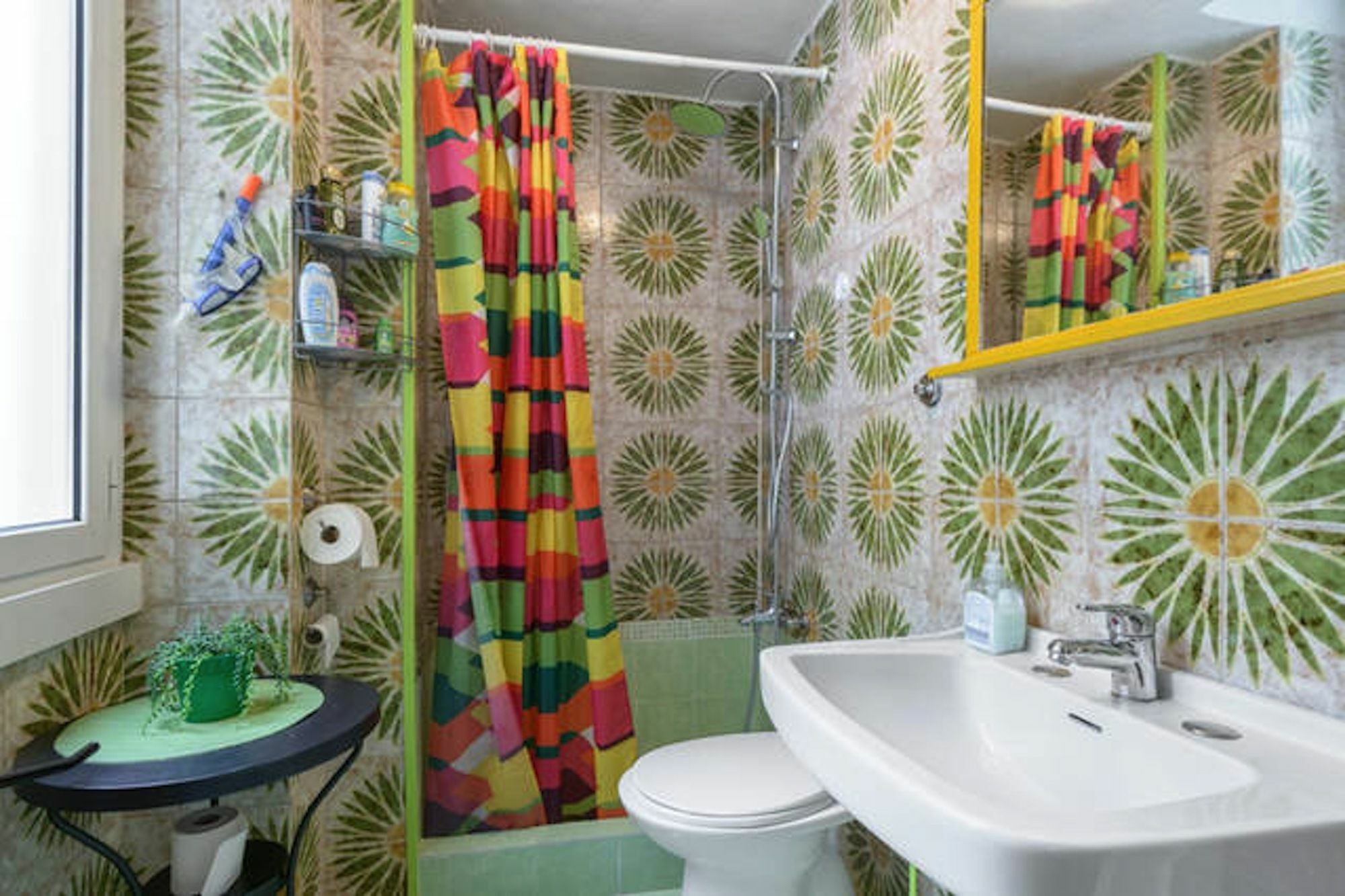 Hotel Sixbeds Roma Esterno foto